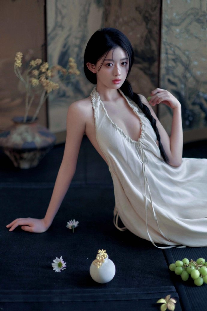 AI成短人剧mrds入口-人物线索·人物登场封面